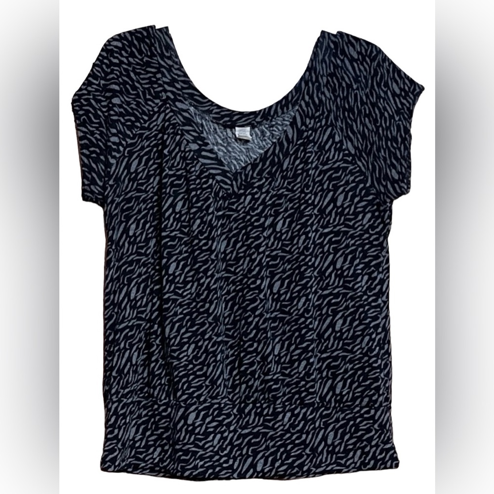 Candy Rain Plus Short Sleeve V Neck Top Sz 2X With Bottom Band